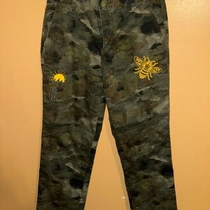 Levi's Green Camouflage XX Chino Pants with embroidery’s 31/32 see photos hot!!!
